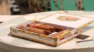cigary romeo y julieta v krabičke